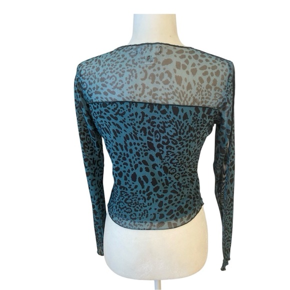 Kirious Womens NWT Blue Animal Print Mesh Sheer Top - Picture 3 of 7